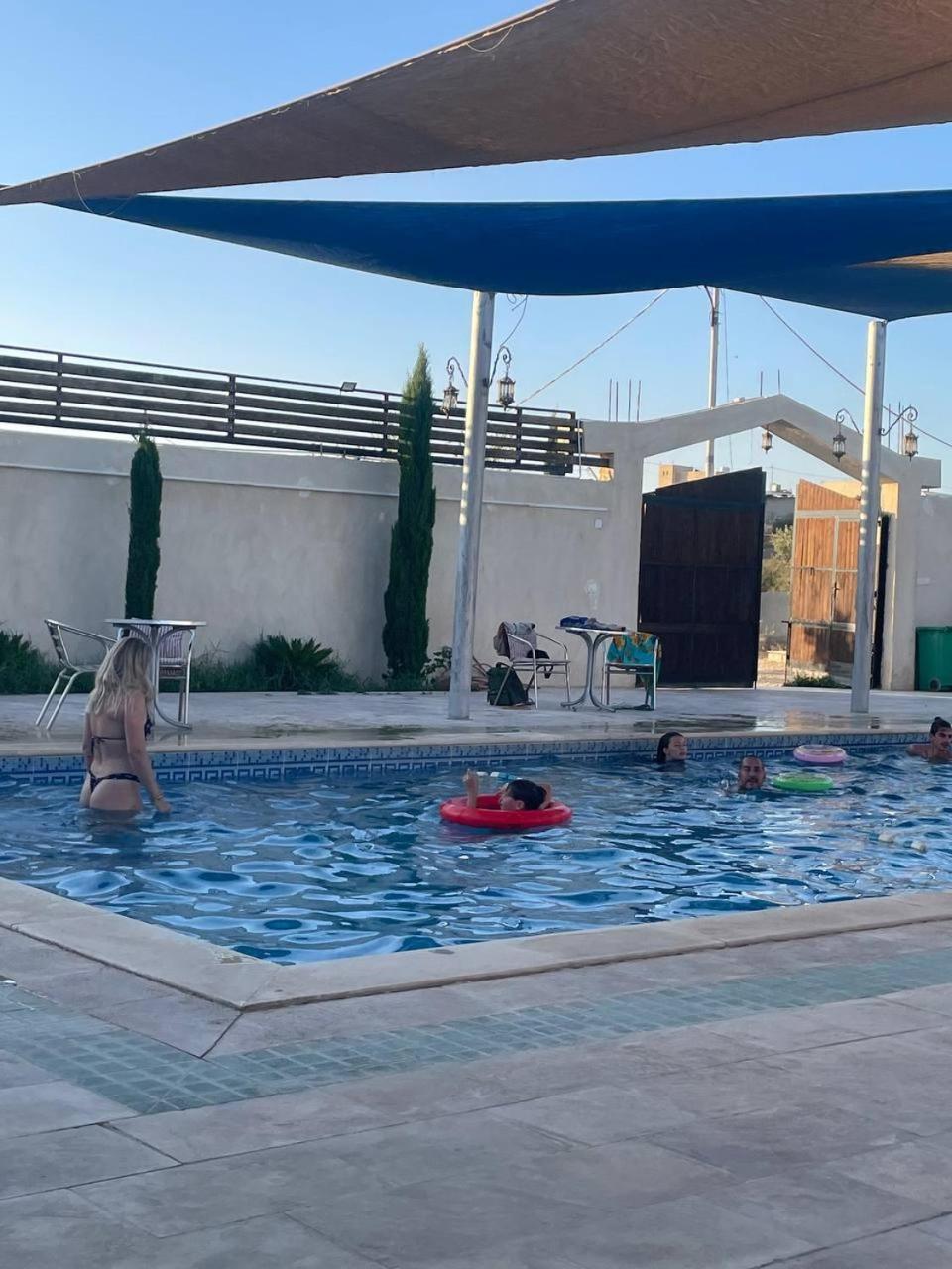 Heritige Inn Jordan Al-Qasr Esterno foto