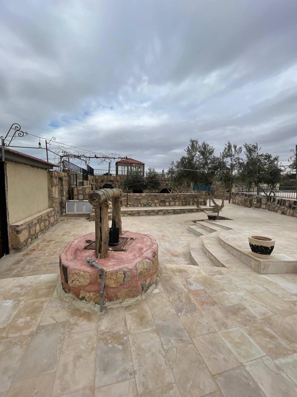 Heritige Inn Jordan Al-Qasr Esterno foto